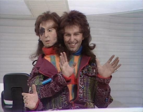 Mark_Wing-Davey_as_Zaphod_Beeblebrox